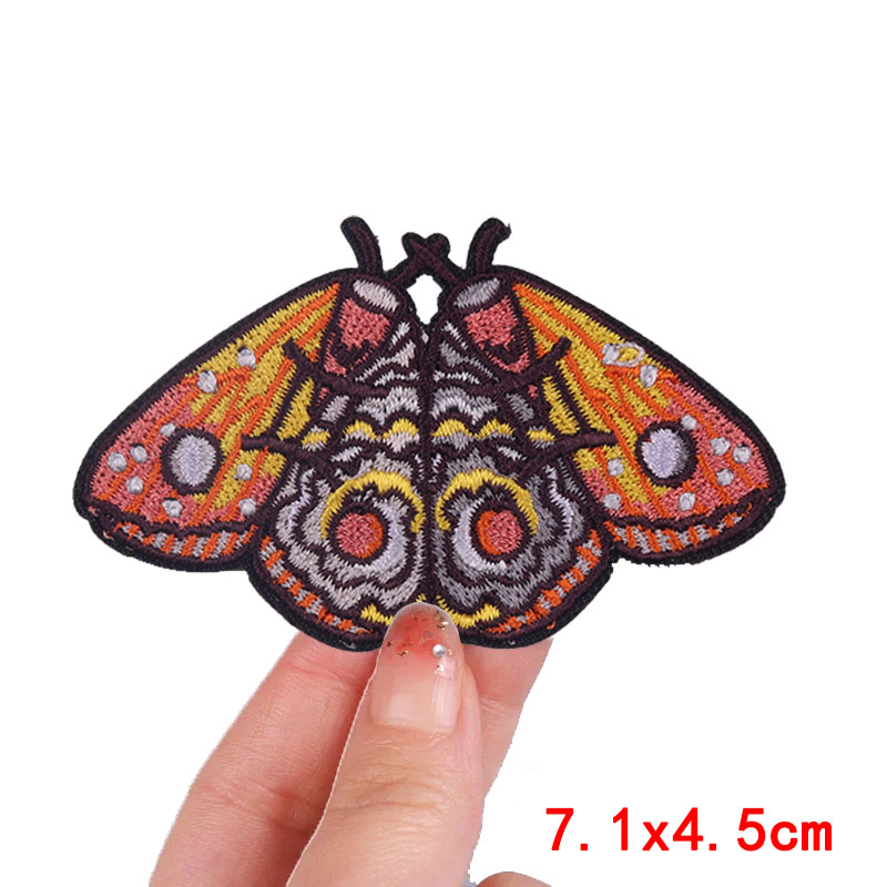 Butterfly Twelve Constellation - Iron On Patch recension och pris