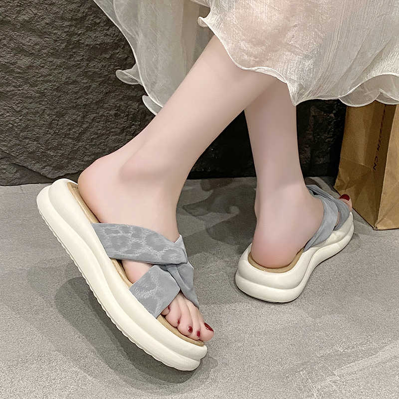 Sumer Fall Slipper That Does N - Sewing New recension och pris